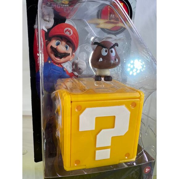 NEW  The Super Mario Bros Movie Goomba Mini Figure With Question Block - Picture 2 of 8